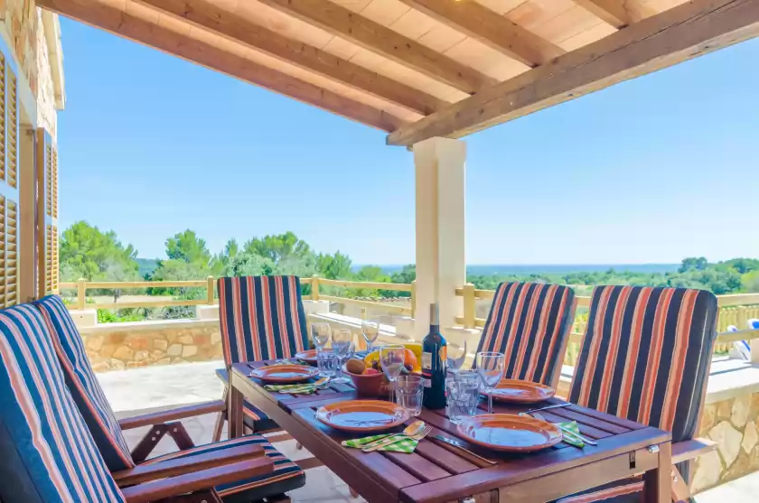 Holiday rentals in S'aresta den rumbet, Llucmajor