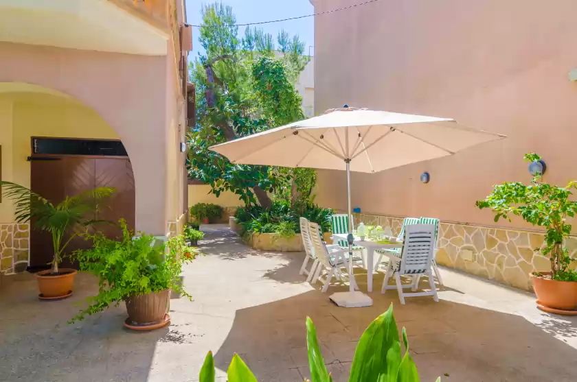 Holiday rentals in Can pedro ros, s'Illot-Cala Morlanda