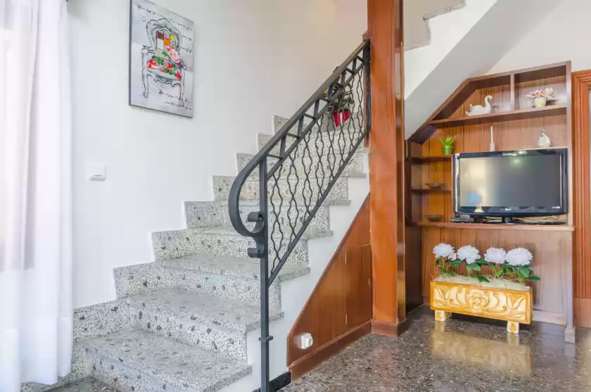 Holiday rentals in Can pedro ros, s'Illot-Cala Morlanda