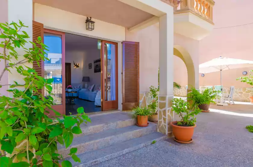 Holiday rentals in Can pedro ros, s'Illot-Cala Morlanda