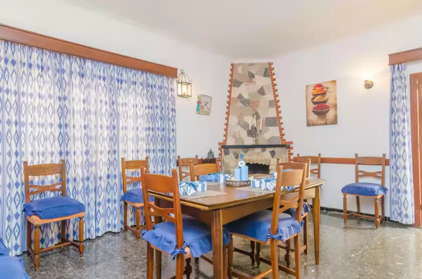 Holiday rentals in Can pedro ros, s'Illot-Cala Morlanda
