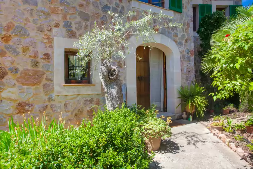 Holiday rentals in Eremus, Valldemossa