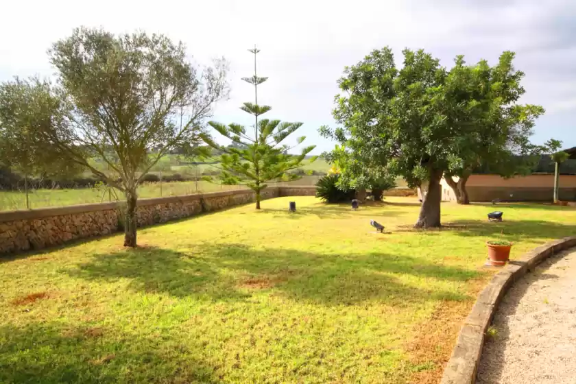 Holiday rentals in Can manenta, Son Macià
