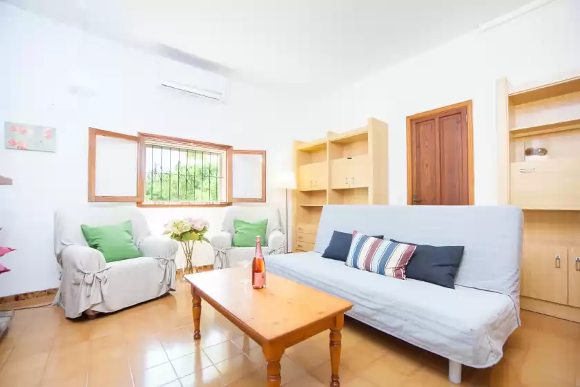 Holiday rentals in Creisell, Inca