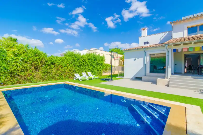Holiday rentals in Jana, sa Cabaneta