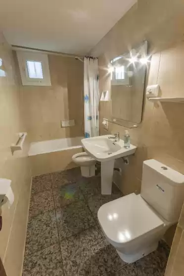 Ferienhaus auf Trisor, Grau i Platja