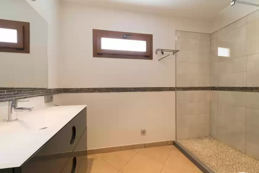 Holiday rentals in Sa pista, Lloseta