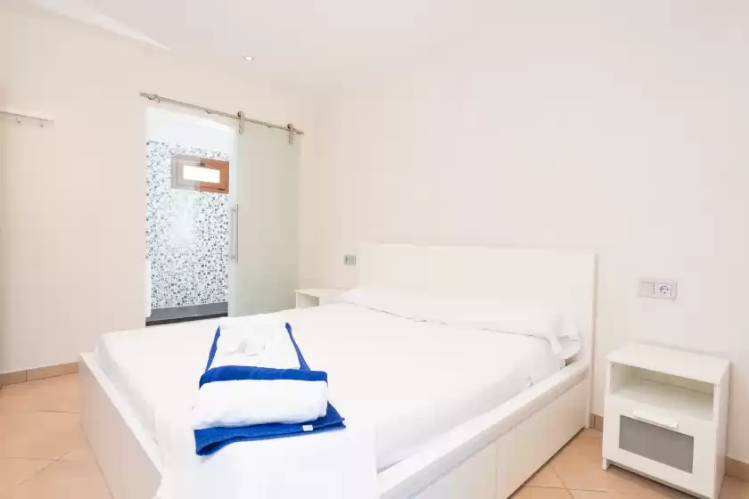 Holiday rentals in Sa pista, Lloseta