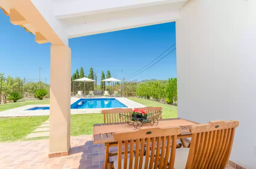 Holiday rentals in Sa pista, Lloseta