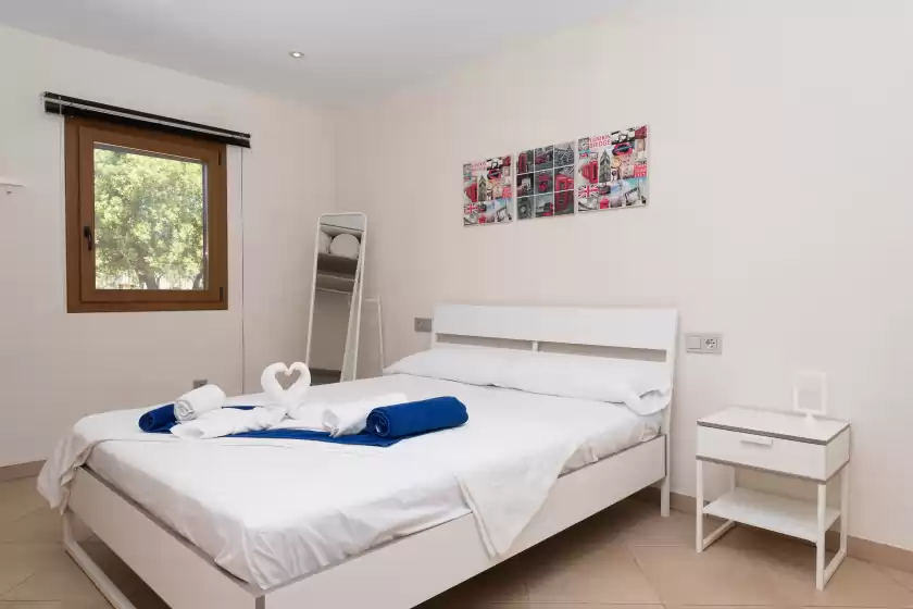 Holiday rentals in Sa pista, Lloseta