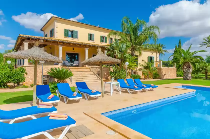 Holiday rentals in Can bou, ses Salines