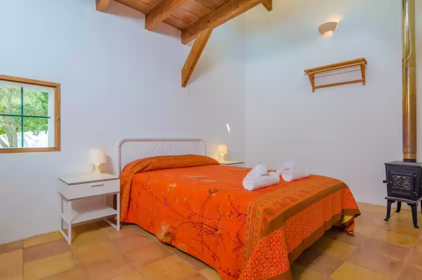 Holiday rentals in Sa rota (den joan porrerenc), Montuïri