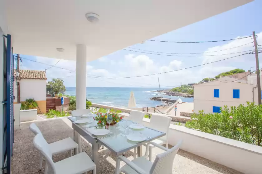 Holiday rentals in Na pilena 4