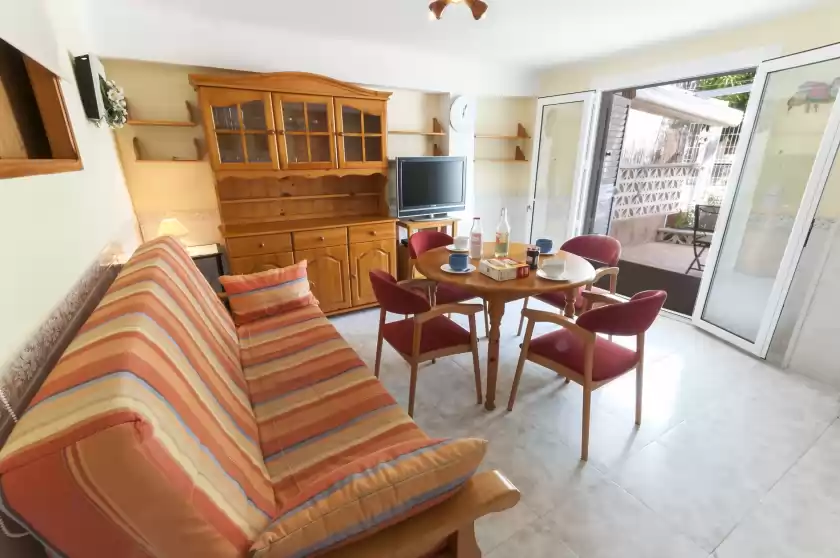 Holiday rentals in Merci, Urbanització Platja d'Oliva