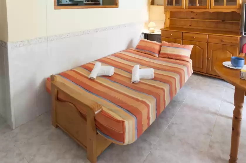 Holiday rentals in Merci, Urbanització Platja d'Oliva