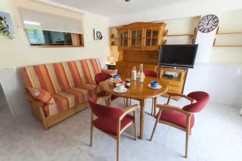 Holiday rentals in Merci, Urbanització Platja d'Oliva