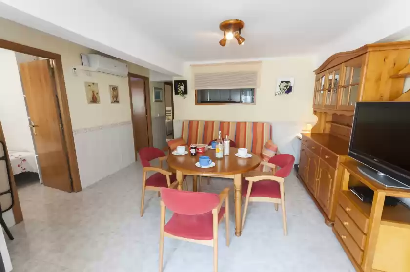 Holiday rentals in Merci, Urbanització Platja d'Oliva