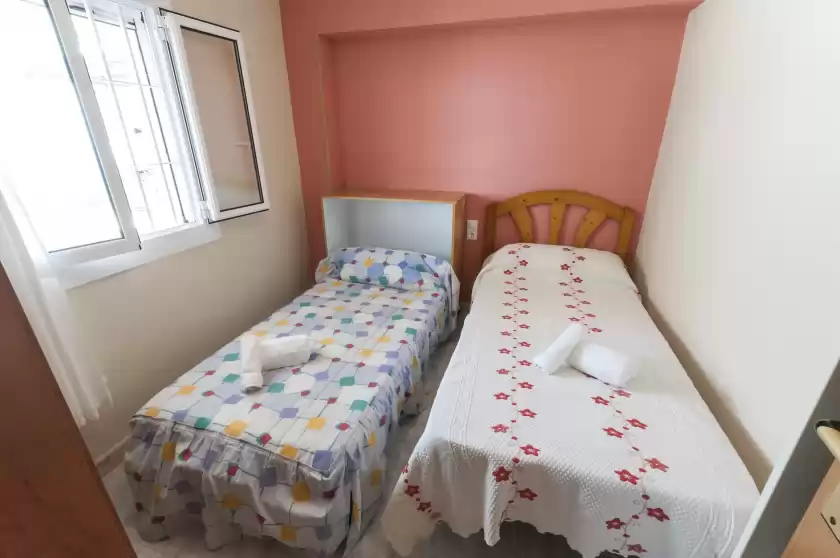 Holiday rentals in Merci, Urbanització Platja d'Oliva