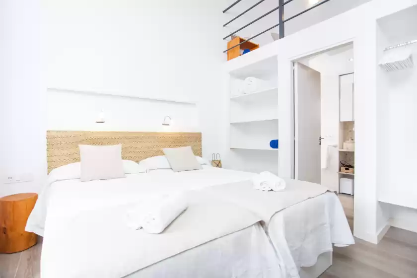 Holiday rentals in Na miqueleta, Capdepera
