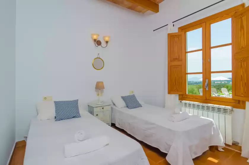 Holiday rentals in Son mora, Porreres