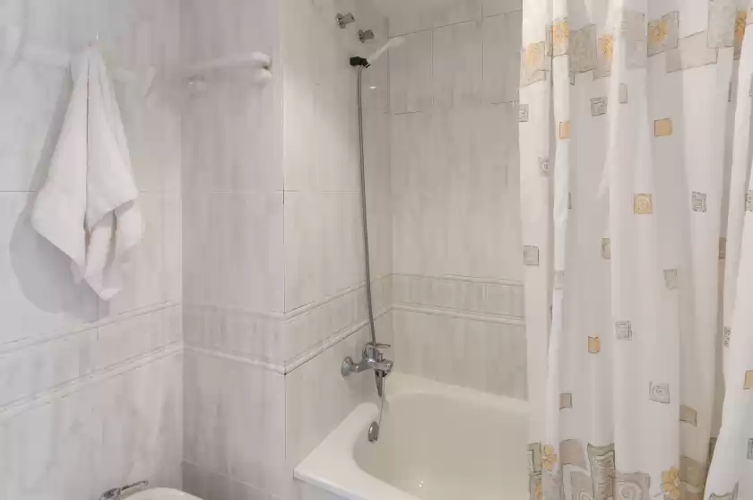 Ferienhaus auf Ambar, Grau i Platja