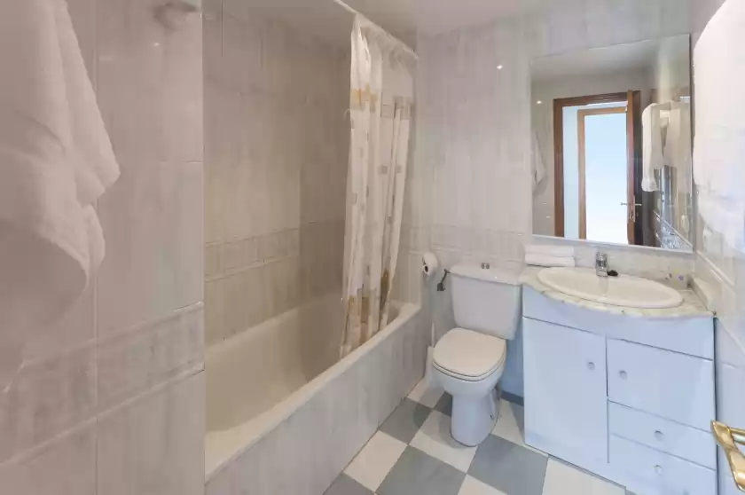 Ferienhaus auf Ambar, Grau i Platja