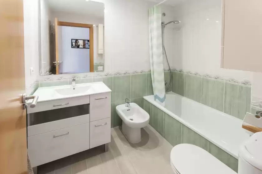 Ferienhaus auf Cisne, Grau i Platja