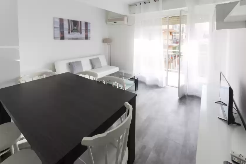 Ferienhaus auf Plumas, Grau i Platja