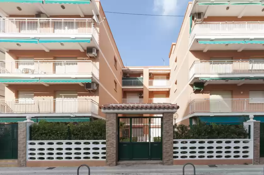 Ferienhaus auf Plumas, Grau i Platja