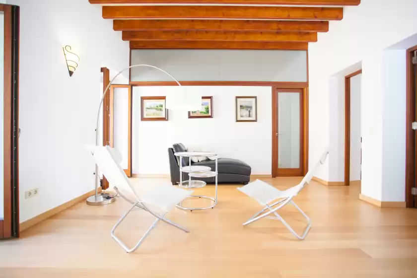 Holiday rentals in Can campins, Sa Pobla