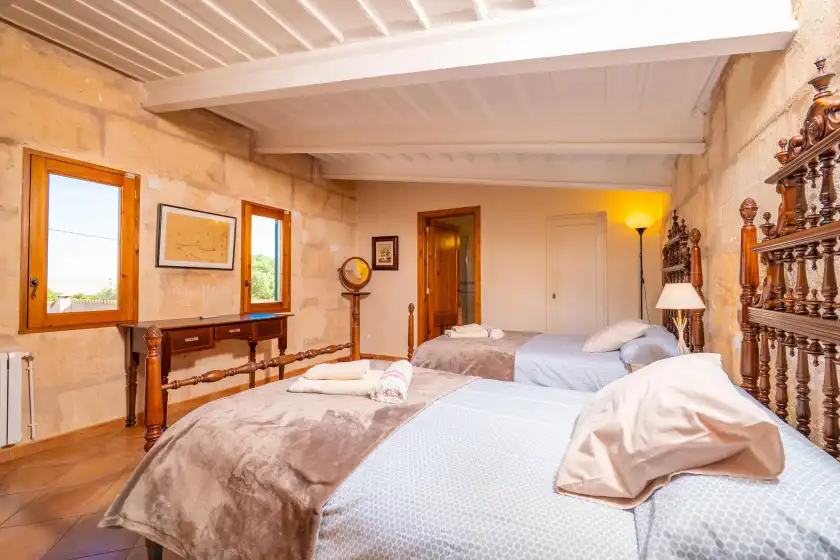 Holiday rentals in Son vanrell (campos), Campos