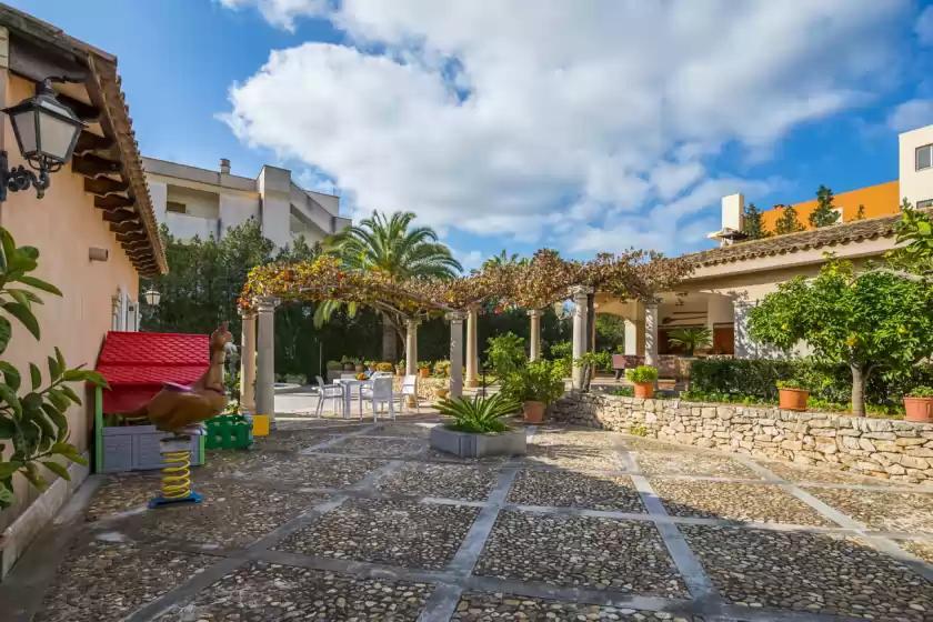 Holiday rentals in Can pou, Cala Millor