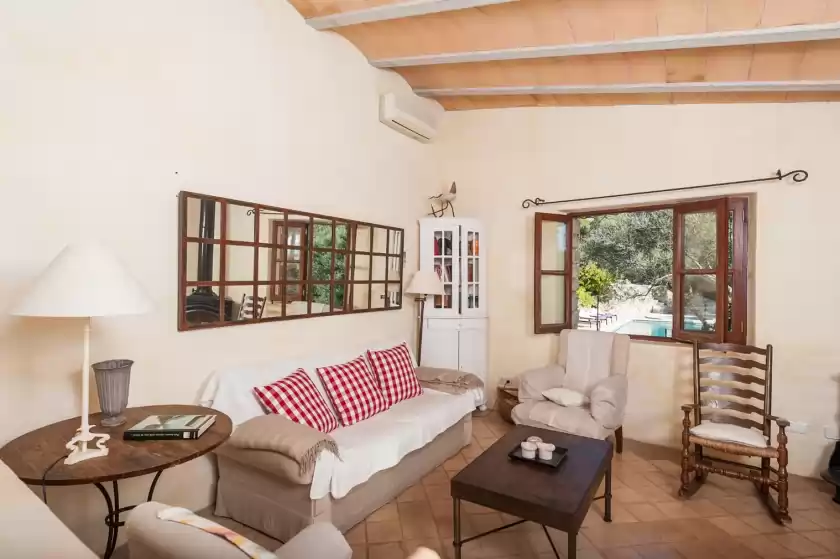 Ferienhaus auf Dalt or, es Carritxó