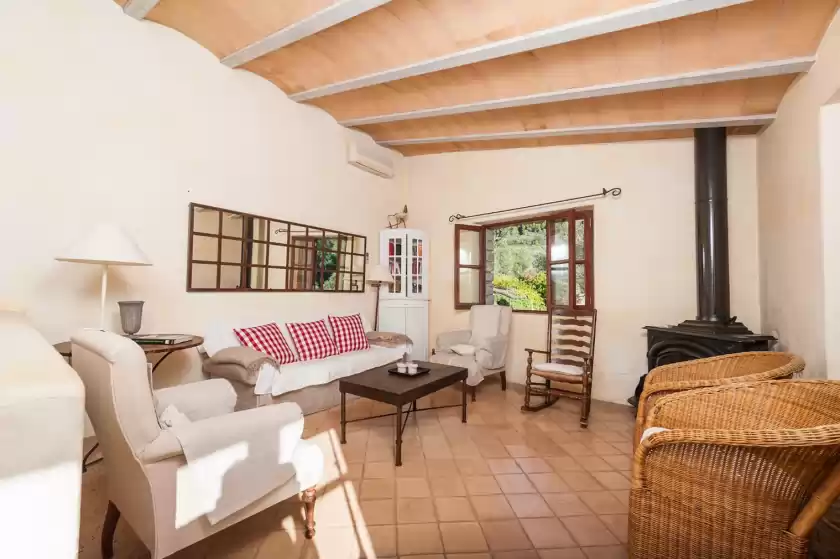 Ferienhaus auf Dalt or, es Carritxó