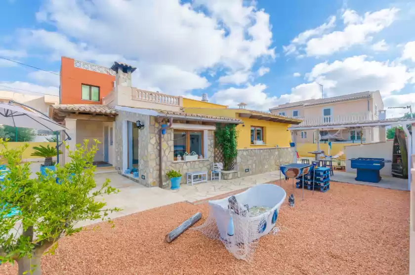 Holiday rentals in La playita, Badia Gran