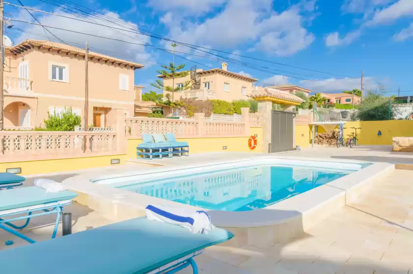 Holiday rentals in La playita, Badia Gran