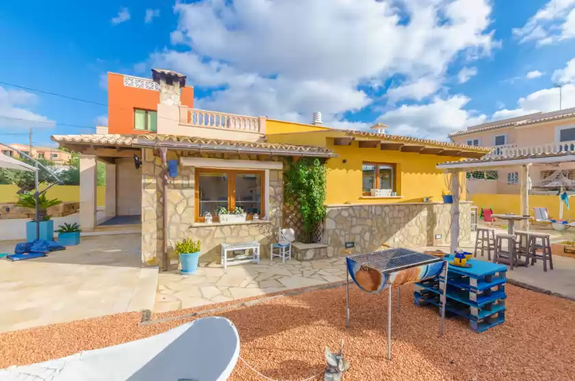 Holiday rentals in La playita, Badia Gran