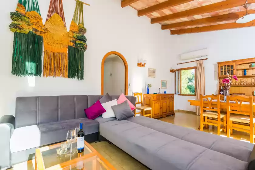 Ferienhaus auf Curollamaris, Urbanització Montfarrutx