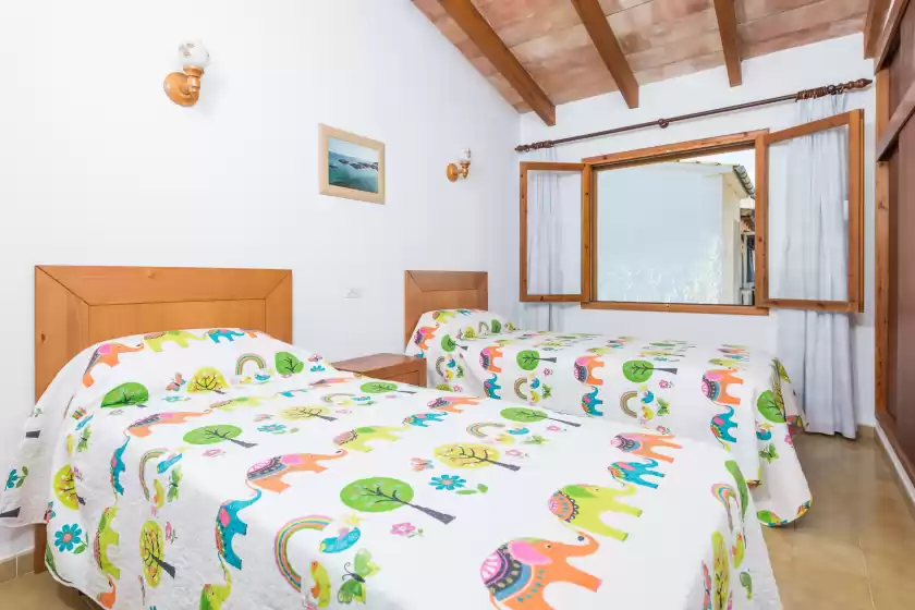 Ferienhaus auf Curollamaris, Urbanització Montfarrutx