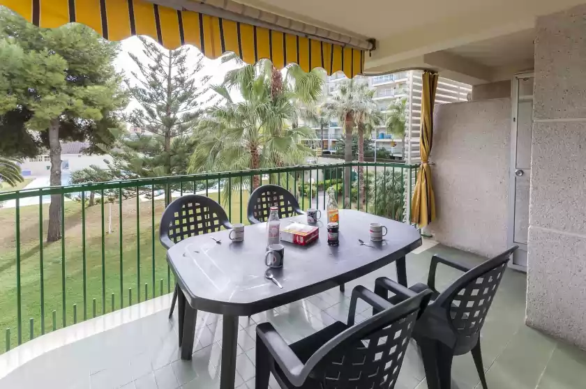 Holiday rentals in Parque del puerto, Grau i Platja