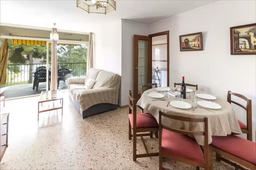 Holiday rentals in Parque del puerto, Grau i Platja
