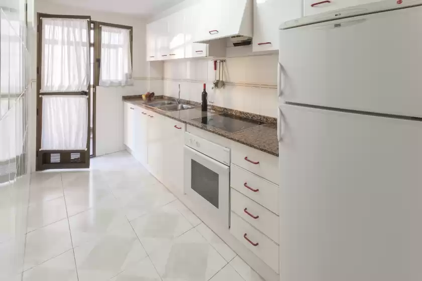 Holiday rentals in Parchis, Daimús