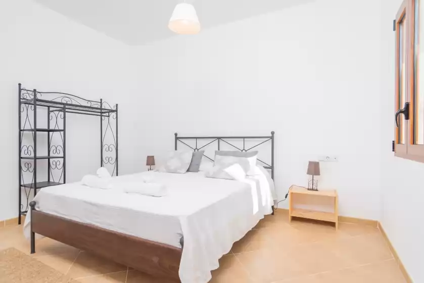 Ferienhaus auf Ca sescolà (escolana), Pina