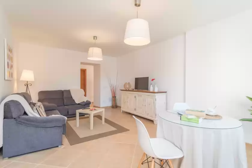 Ferienhaus auf Ca sescolà (escolana), Pina