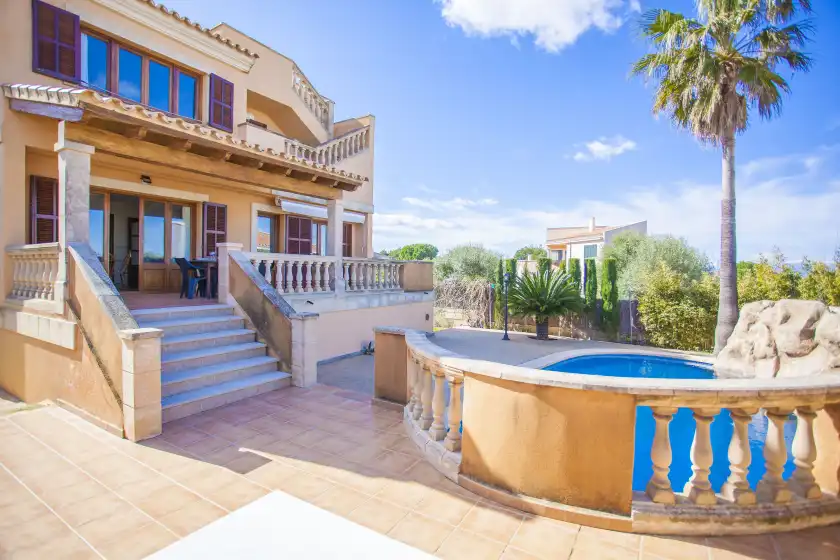 Holiday rentals in Casa luna, Urbanització Sant Pere