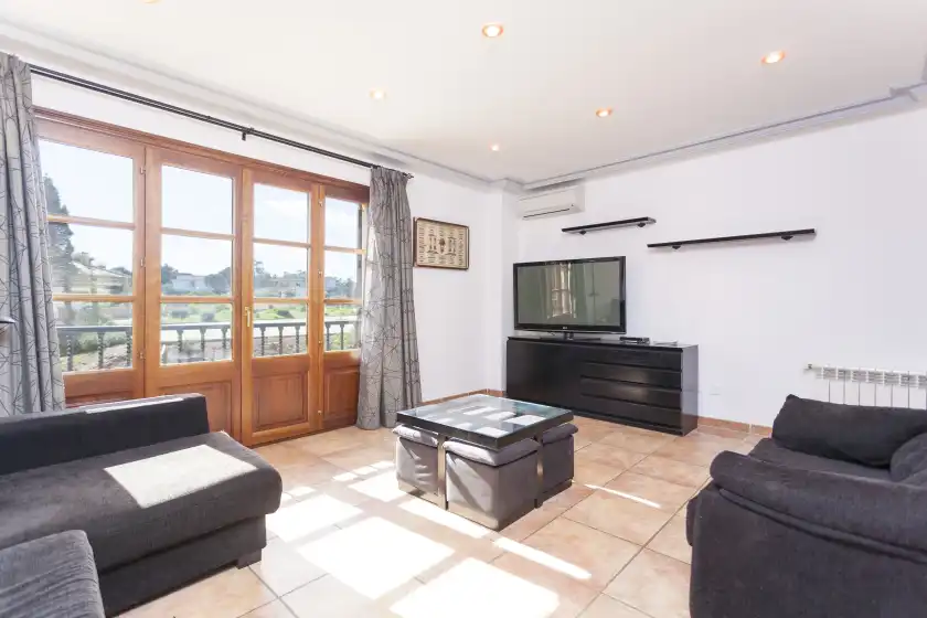 Holiday rentals in Casa luna, Urbanització Sant Pere
