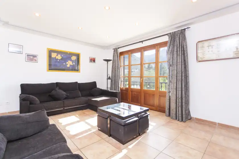 Holiday rentals in Casa luna, Urbanització Sant Pere