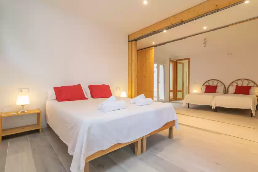 Holiday rentals in Torre del mar, Portopetro