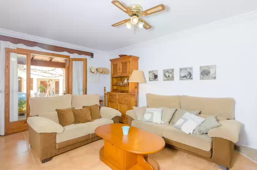 Ferienhaus auf Vivienda unifamiliar entre medianeras, s'Estanyol de Migjorn