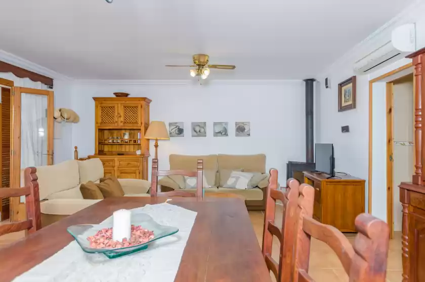 Ferienhaus auf Vivienda unifamiliar entre medianeras, s'Estanyol de Migjorn